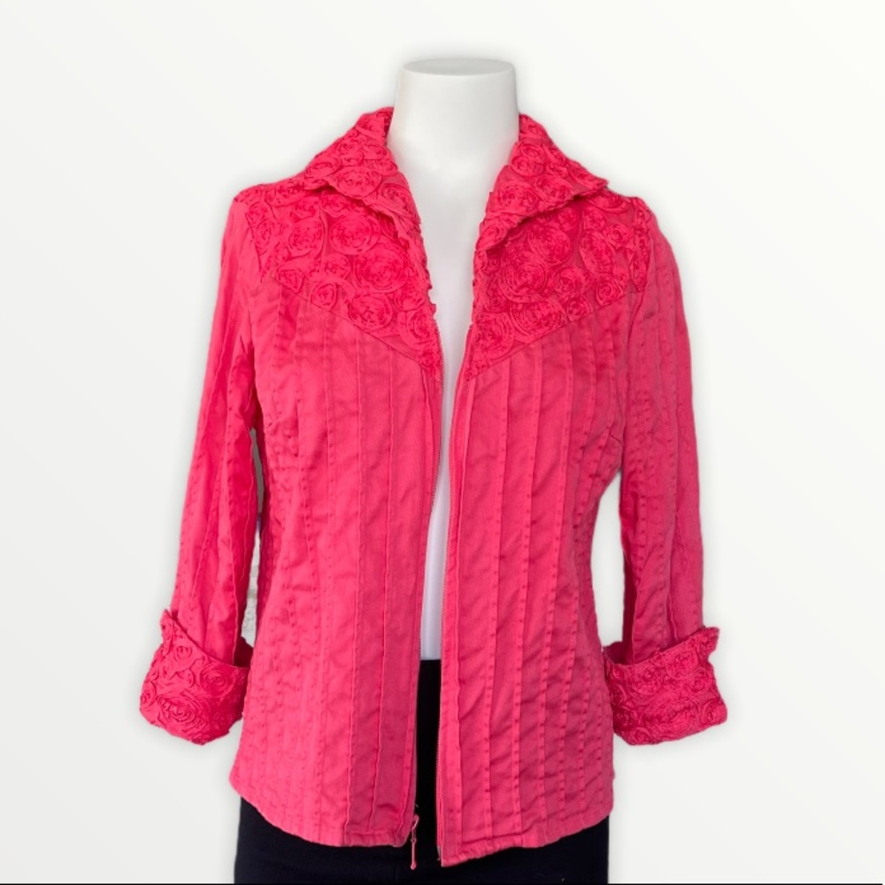 🌸Graff by Um Appliqué Rose Blazer!